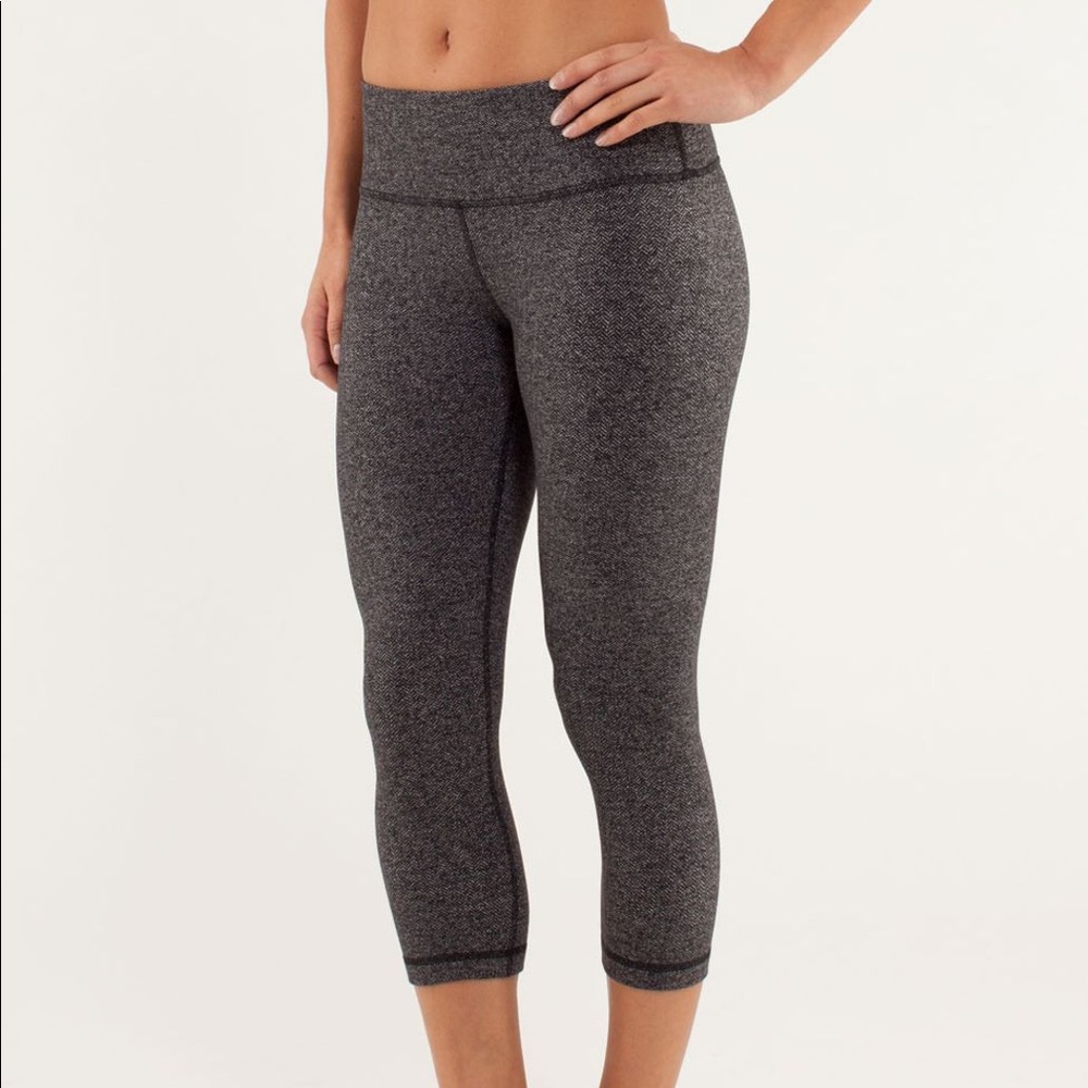 Lululemon Align Cropped Leggings